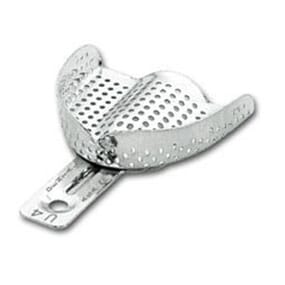 Avtrykksskje i aluminium perforert u/kant U4