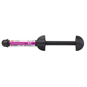 Filtek Universal Restorative sprøyte 4 g A1