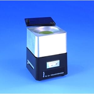 S-U-TAUCHDOSE, dipping unit filled with green dipping wax 1